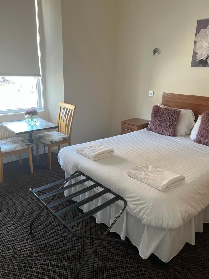 Nook And Harbour & Weston-super-Mare